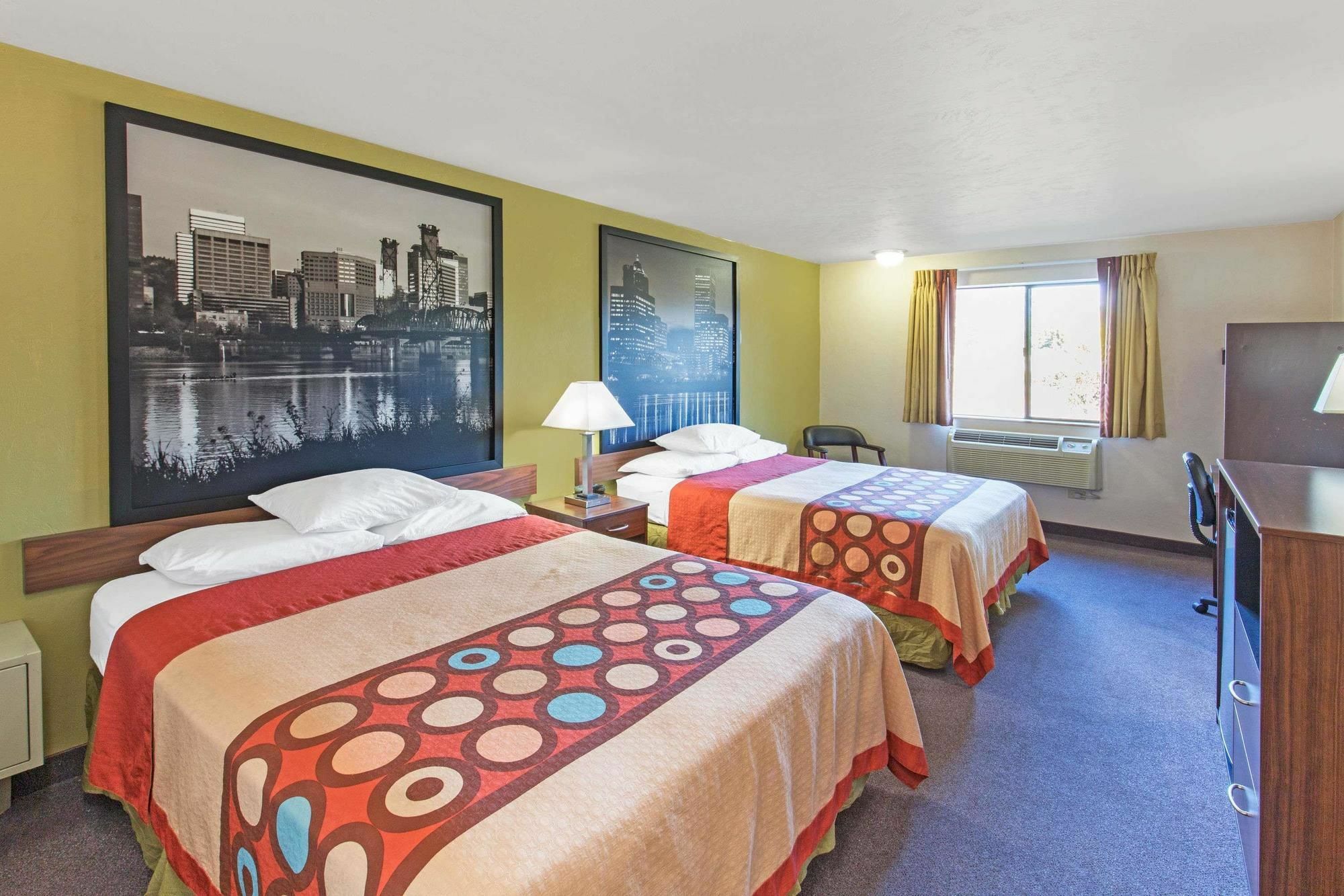 Super 8 By Wyndham Salem Hotell Eksteriør bilde