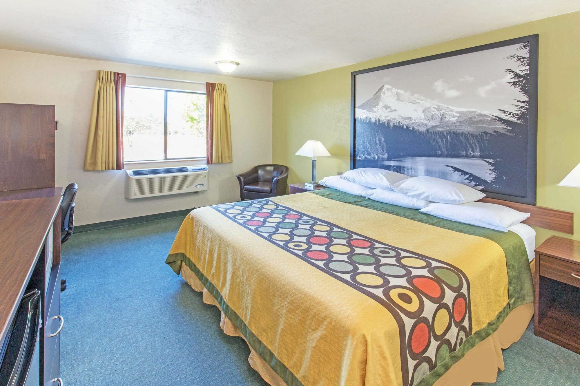Super 8 By Wyndham Salem Hotell Eksteriør bilde